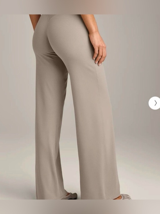 Oner Active Pants - Oner Active SoftMotion Straight Leg Bottoms Warm Sand M - Regular Length
